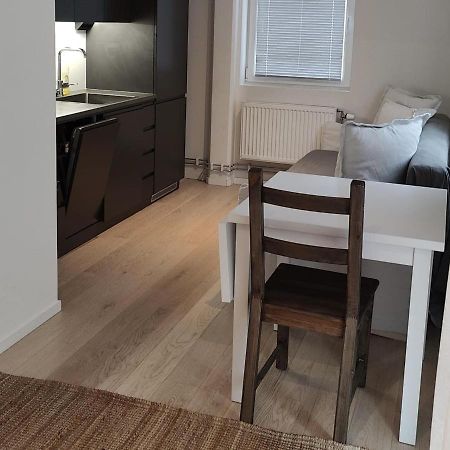 2- Bed Apartment In Соллентуна Экстерьер фото